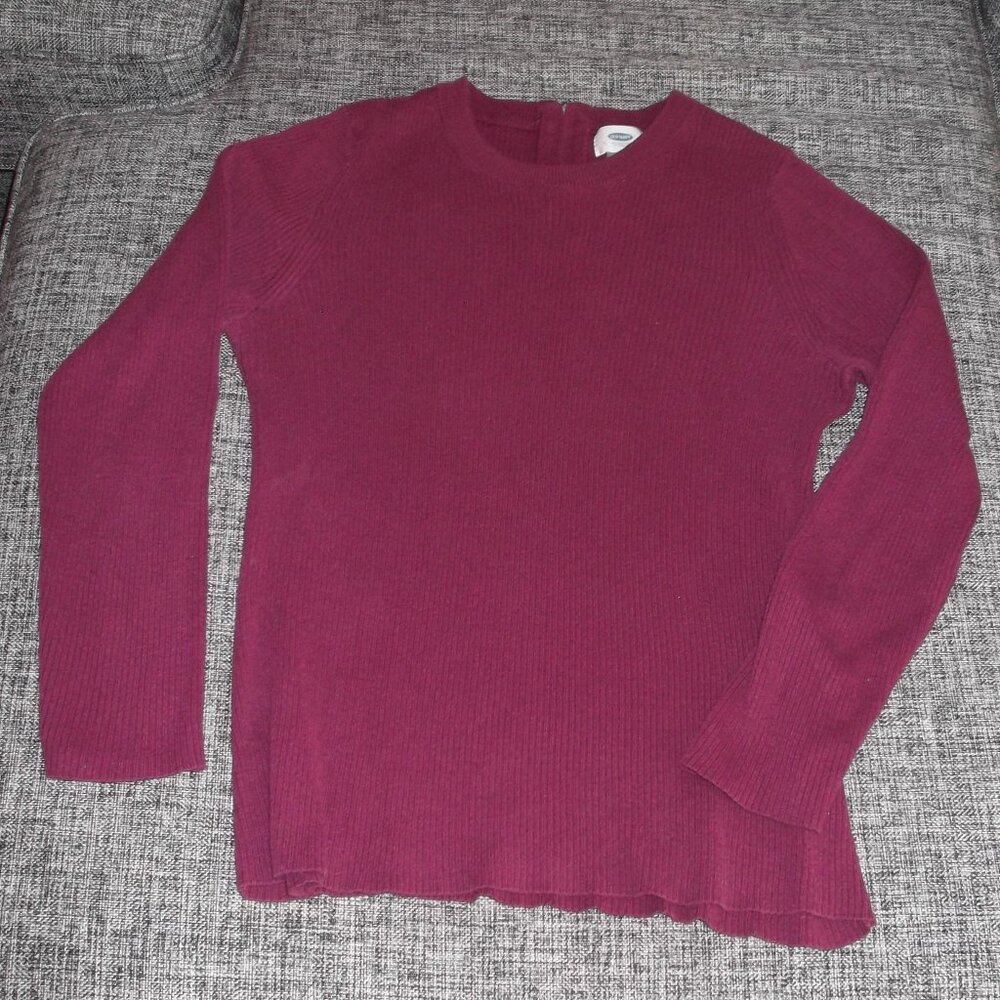 Old Navy ribbed knit sweater with zipper detail